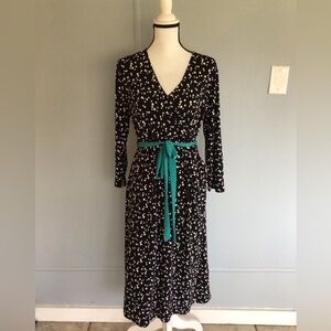Liz Lange Black and White Dress with Teal Accent